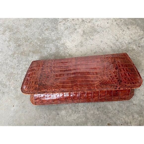 Vintage Brown Crocodile Print Clutch Bag - 11.5” x 5” - Picture 6 of 12